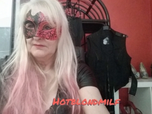 Hotblondmilf