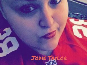 Jodie_Taylor
